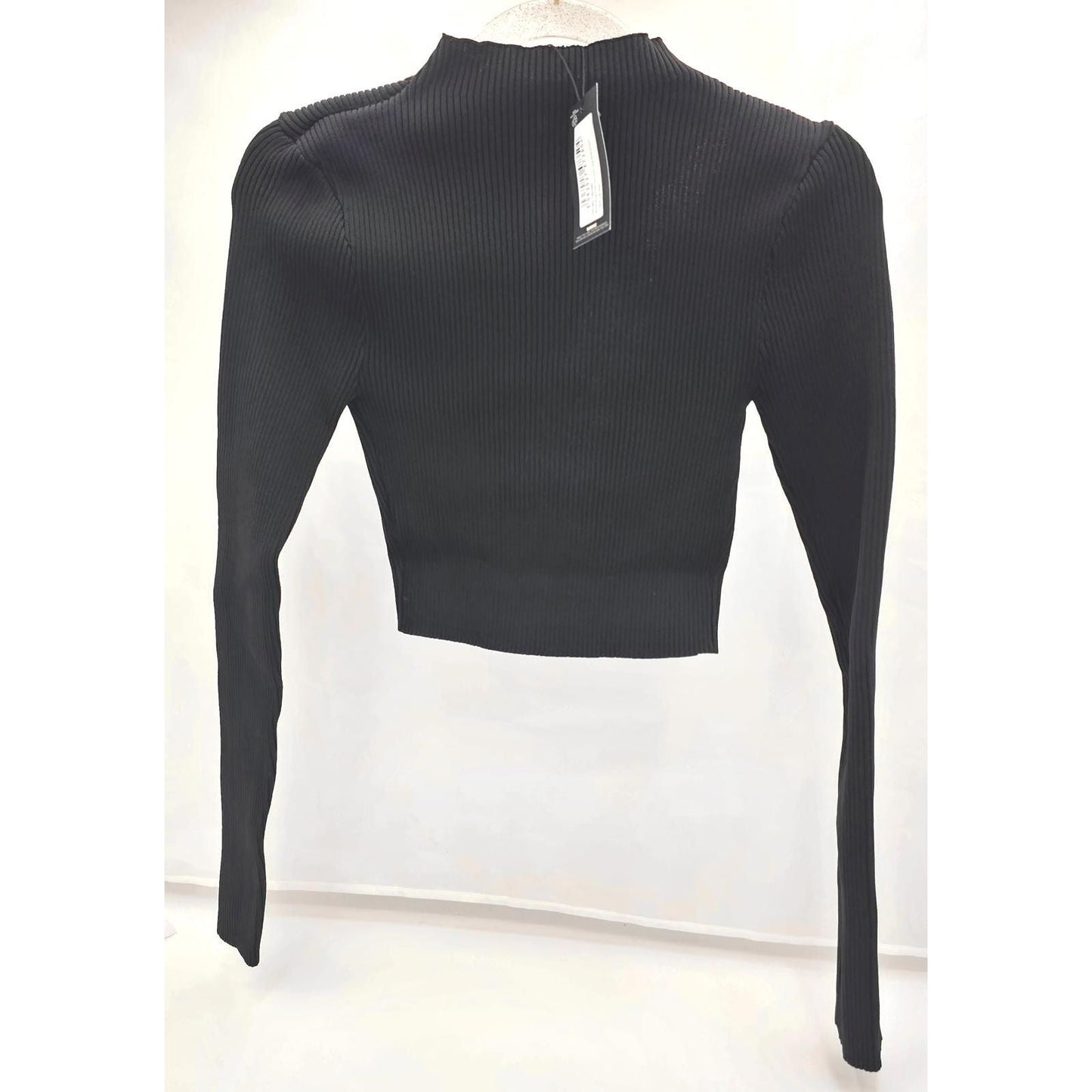 Edgy Ribbed Crop Top with Ring Detail