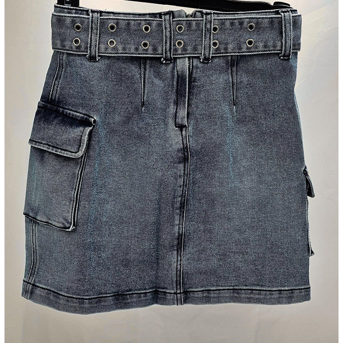 Denim Cargo Skirt w Utility Meets Style!