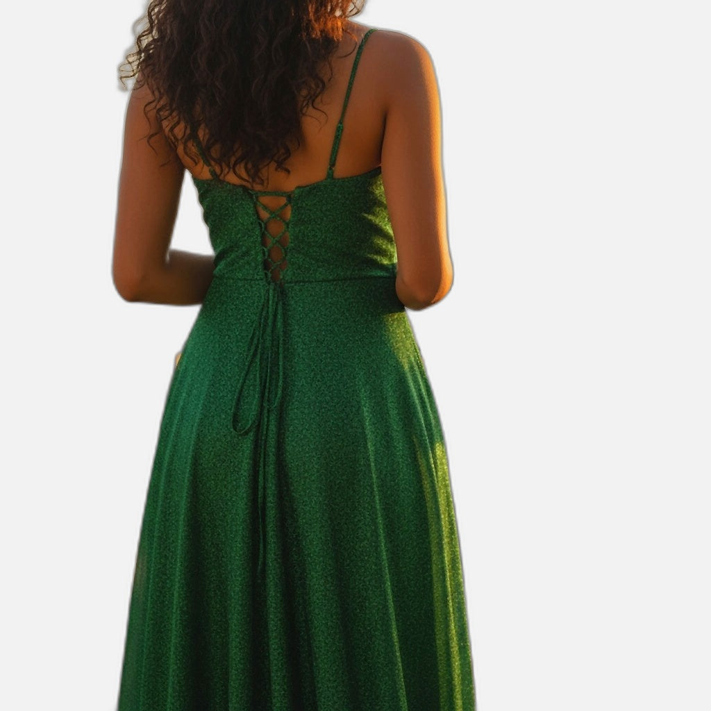 Shimmering Emerald Dream: The Dress that Dazzles!