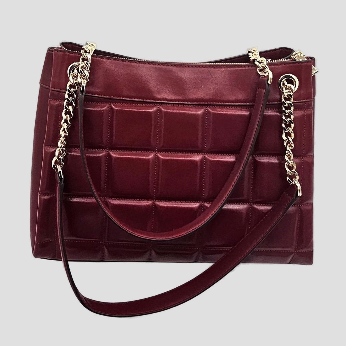 Quilted Shoulder Bag with Gold Chain Strap