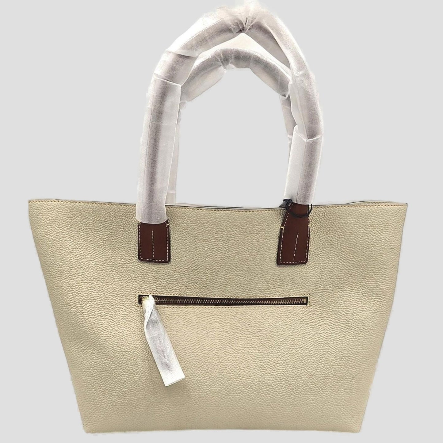 Pebble Large Leather Tote Bag - Chic & Spacious!