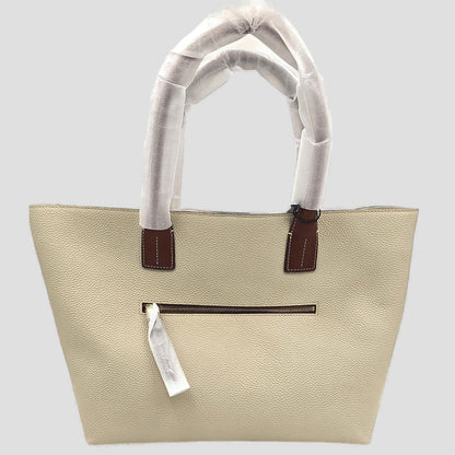 Pebble Large Leather Tote Bag - Chic & Spacious!