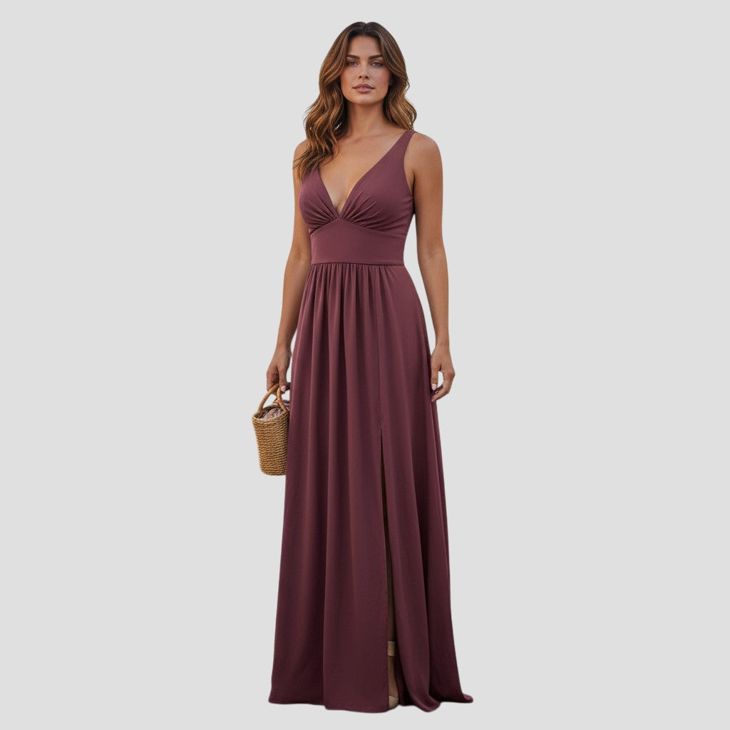 Crimson Dreams Evening Gown: Ignite Your Inner Diva!