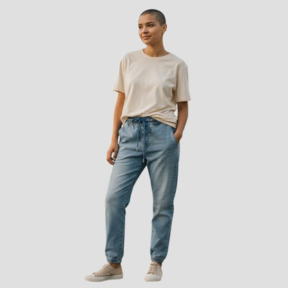 Light Wash Distress Straight Leg - Your New Lazy Day Bestie
