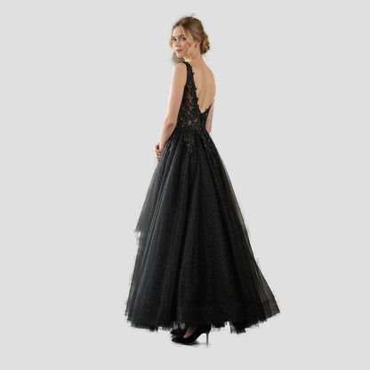 Midnight Black One-Shoulder Gown for Gala Nights