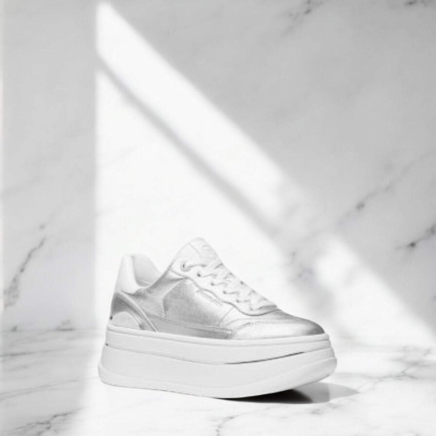 Hayes Metallic Leather Platform Sneaker