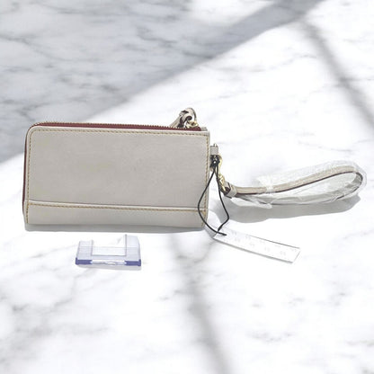 Large Florentine Wristlet