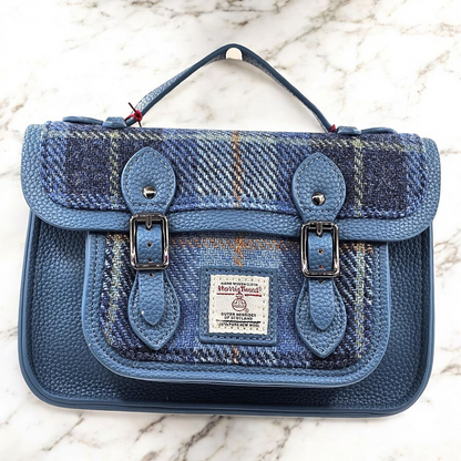 Elegant Satchel - Classy Meets Cozy