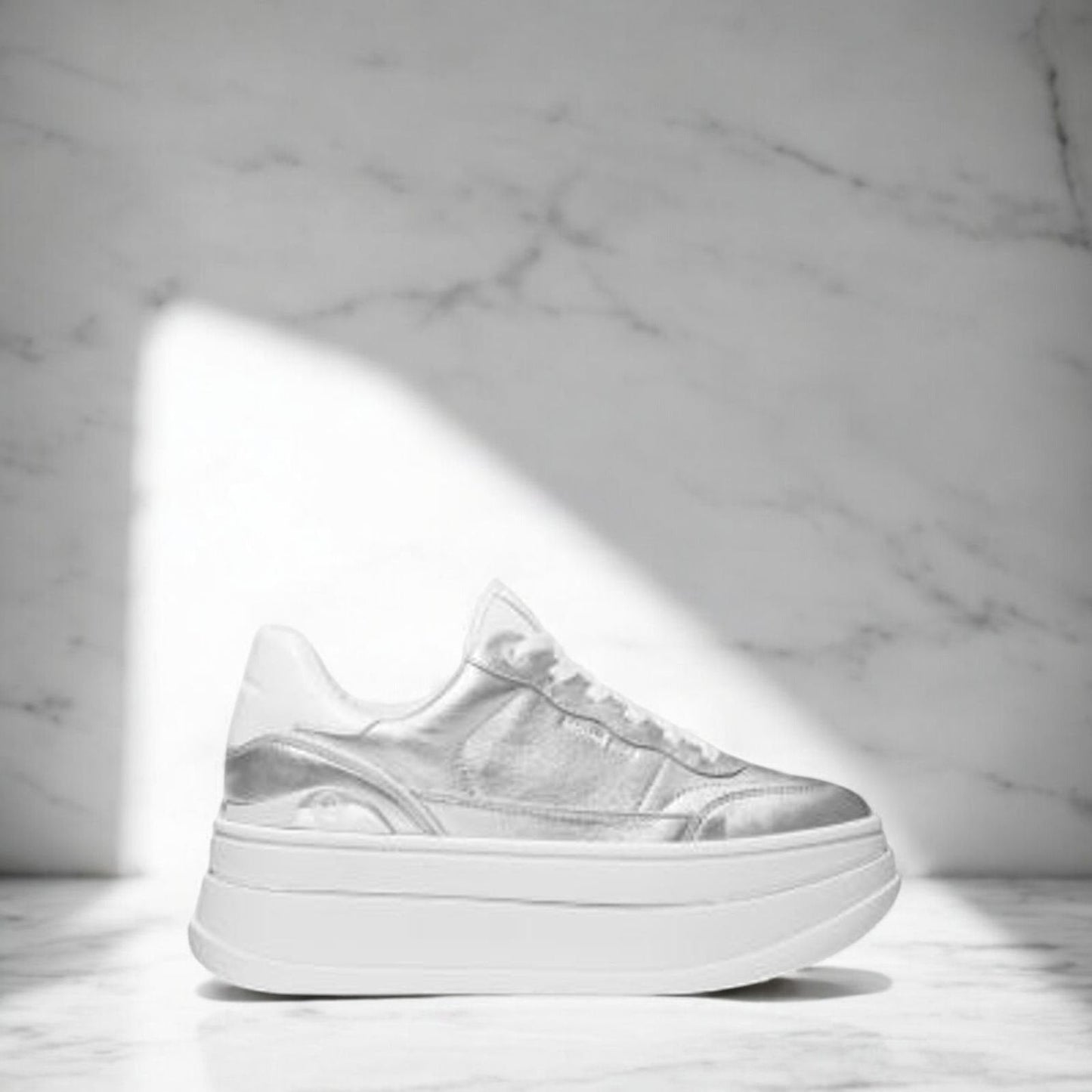 Hayes Metallic Leather Platform Sneaker