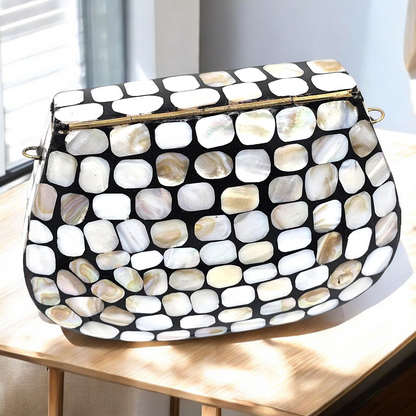 Chic Mosaic Shell Clutch - Your New Favorite Arm Candy!