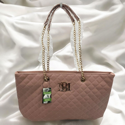 Chic Quilted Vegan Leather Shoulder Bag with Gold Chain Straps